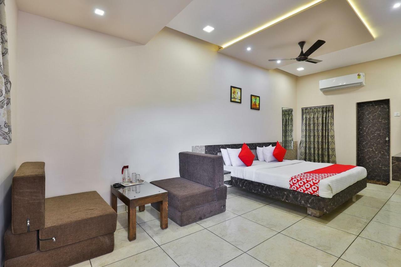 Oyo 26621 Hotel Tulsi Residency Джамнагар Экстерьер фото